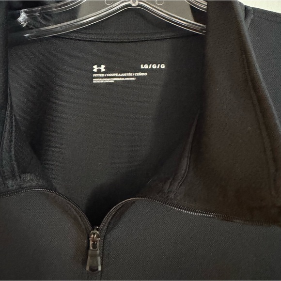 Under Armour - Picture 3 of 5